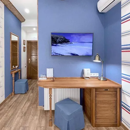 Lucky Ship Art Mini-hôtel 3*