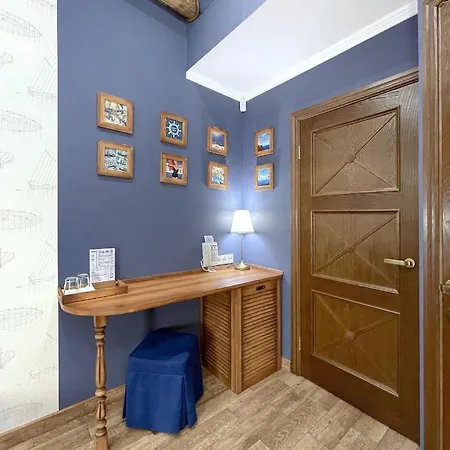 Lucky Ship Art Fogadó Odessza