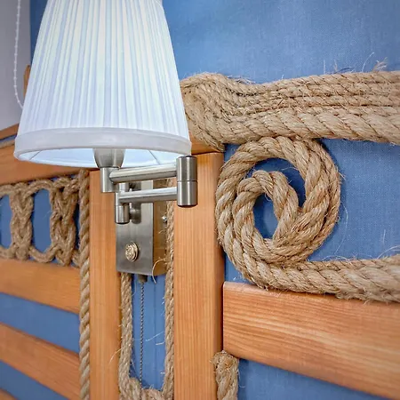 Mini-hôtel Lucky Ship Art 3*