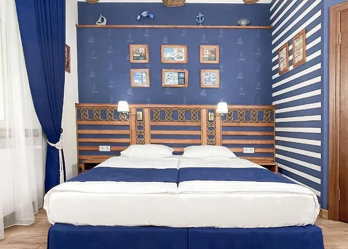 Lucky Ship Art Πανδοχείο 3*