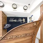 Lucky Ship Art Мініготель Одеса